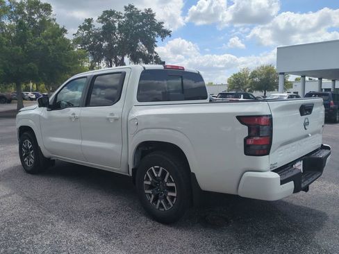 New 2025 Nissan Frontier SL image 6