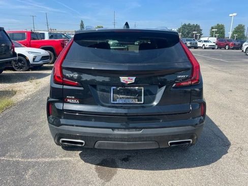 Used 2024 Cadillac XT4 Premium Luxury AWD/4WD image 7