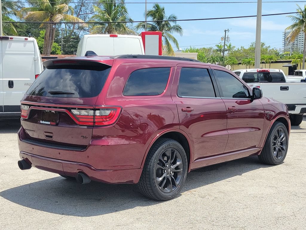 Used 2024 Dodge Durango R/T w/ Blacktop Package RWD image 6