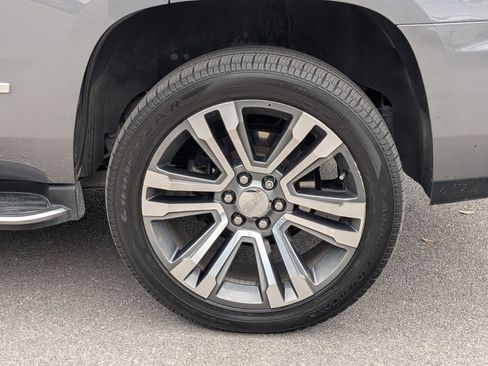 Used 2018 GMC Yukon Denali w/ Open Road Package image 27