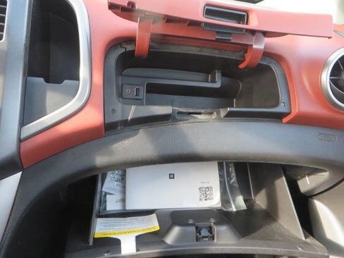 Used 2016 Chevrolet Sonic LT image 68