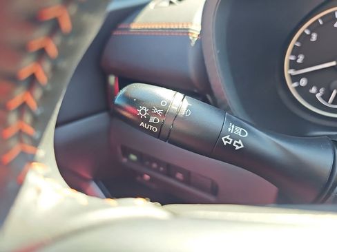 Used 2023 Nissan Sentra SR w/ Midnight Edition Package FWD image 34