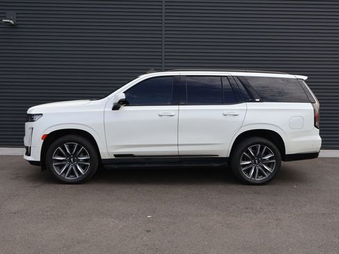 Used 2022 Cadillac Escalade Sport Platinum AWD/4WD image 9