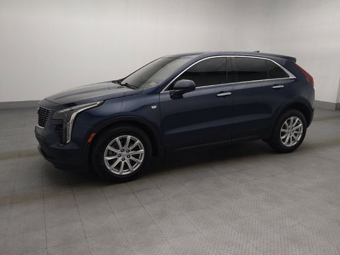 Used 2021 Cadillac XT4 Luxury FWD image 2
