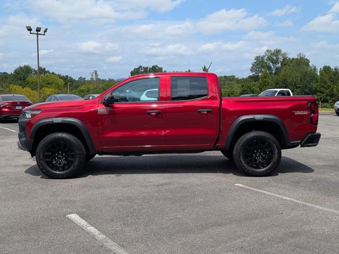 Used 2024 Chevrolet Colorado Trail Boss w/ Advanced Trailering Package AWD/4WD image 6