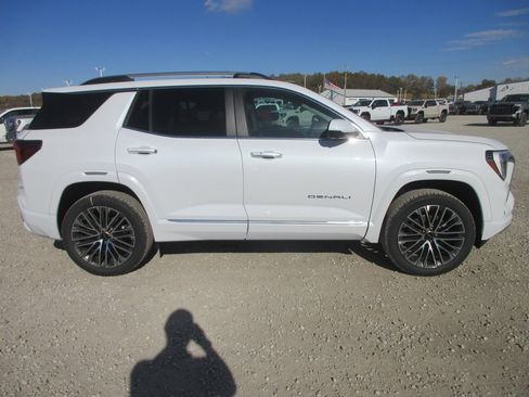 New 2026 GMC Terrain Denali image 3