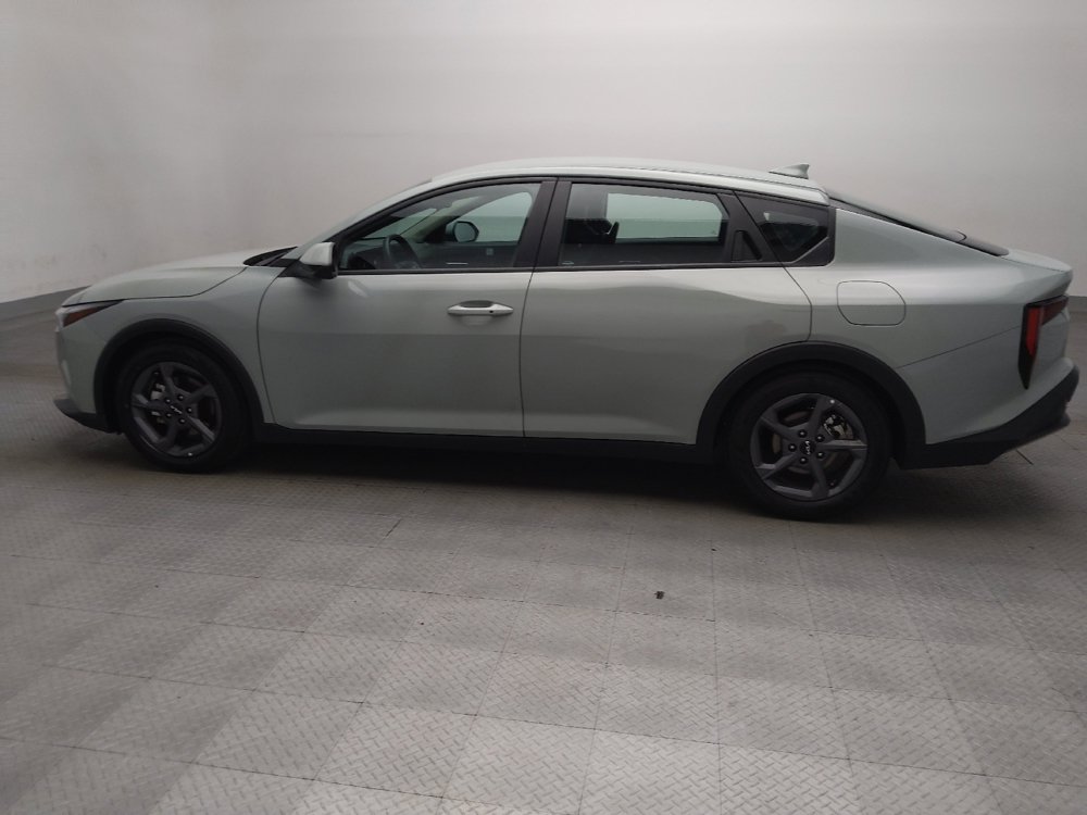 Used 2025 Kia K4 FWD image 3