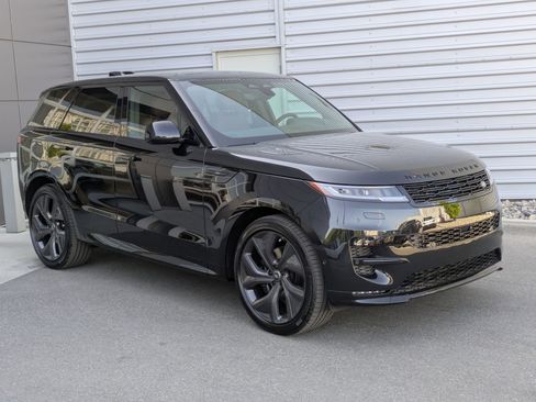 New 2025 Land Rover Range Rover Sport Dynamic SE image 7