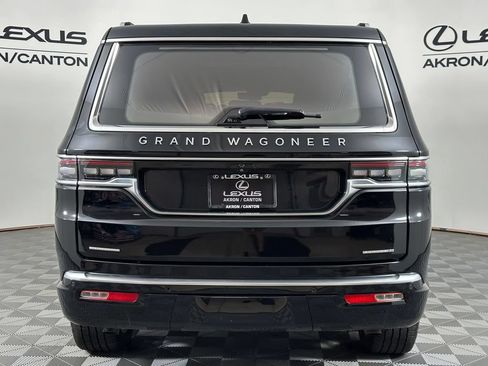Used 2022 Jeep Grand Wagoneer Series II w/ Premium Group II AWD/4WD image 8