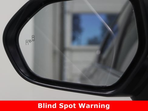 Used 2022 Toyota Camry SE image 22