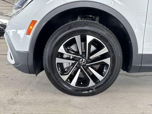 Used 2024 Volkswagen Tiguan S FWD image 10