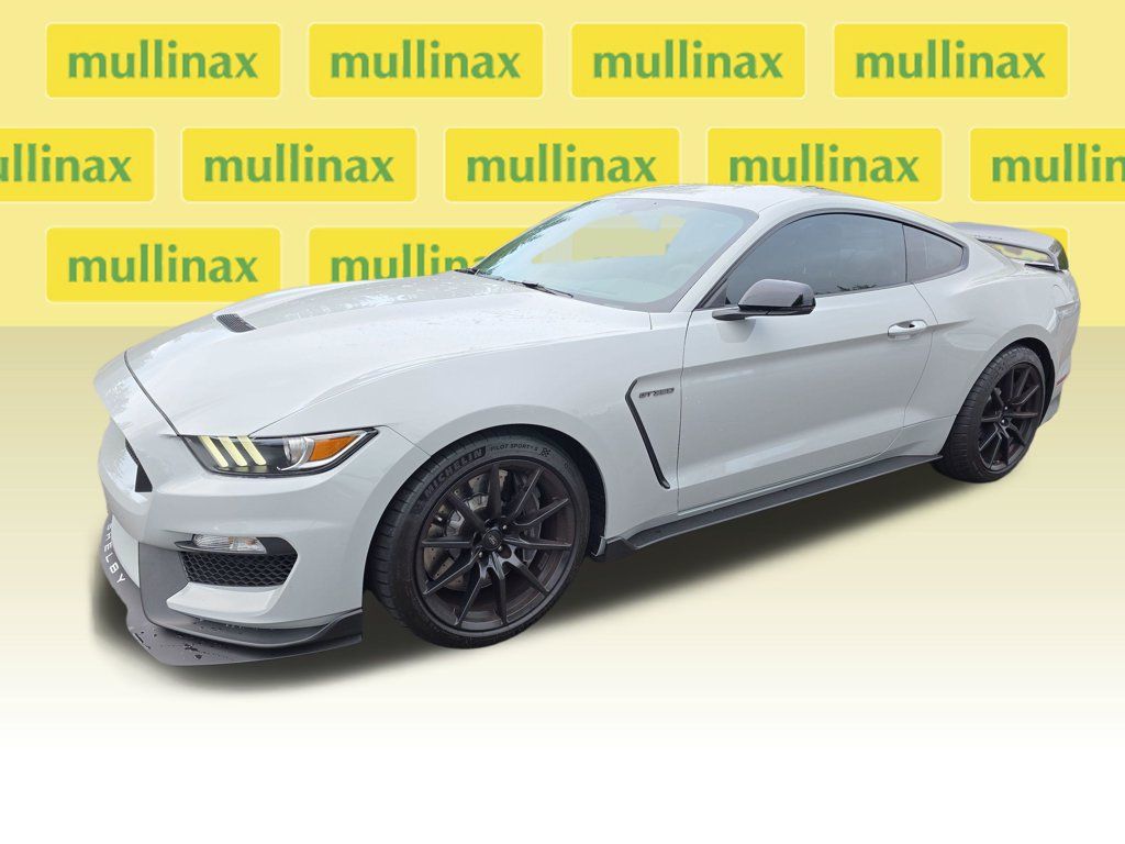 Certified 2017 Ford Mustang Shelby GT350 RWD image 10