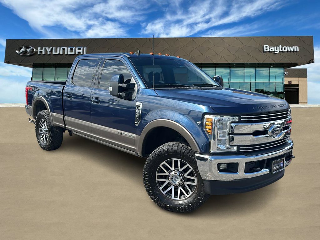 Used 2019 Ford F250 Lariat w/ Lariat Ultimate Package AWD/4WD image 1