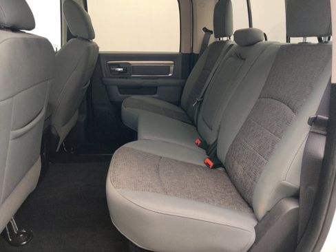 Used 2017 RAM 1500 Big Horn RWD image 18