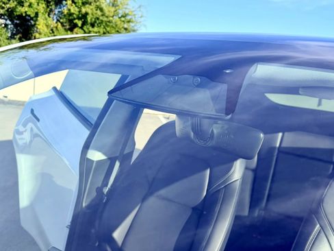 Used 2022 Tesla Model Y Performance AWD/4WD image 42