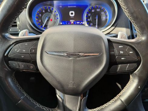 Used 2021 Chrysler 300 S image 30