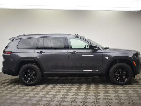 New 2026 Jeep Grand Cherokee L 4WD image 3