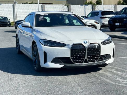 Used 2023 BMW i4 eDrive35 w/ Premium Package RWD image 7