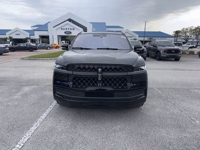 Used 2025 Lincoln Navigator Reserve w/ Jet Appearance Package