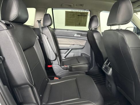 Used 2023 Volkswagen Atlas SE w/ Panoramic Sunroof Package AWD/4WD image 29