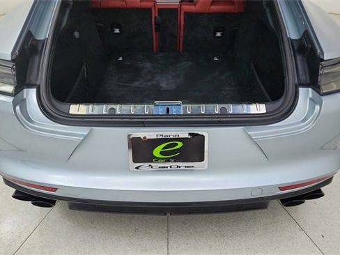 Used 2023 Porsche Panamera Platinum Edition image 14