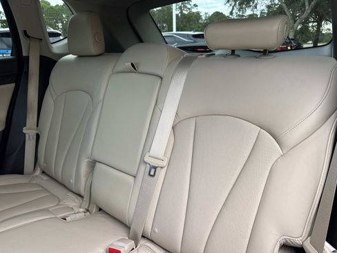 Used 2019 Buick Envision Premium w/ Driver Confidence Package image 13