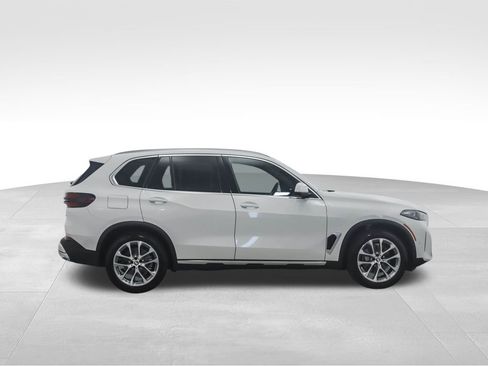 Used 2026 BMW X5 xDrive40i image 6