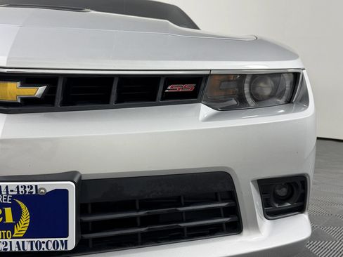 Used 2015 Chevrolet Camaro SS w/ RS Package RWD image 5