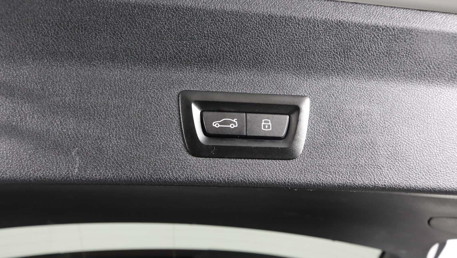 Used 2023 BMW X3 xDrive30i w/ Premium Package AWD/4WD image 32