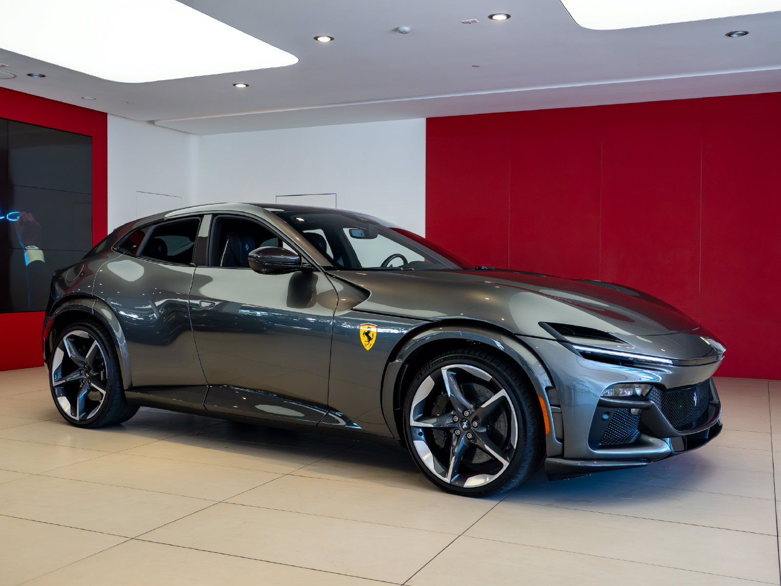 Used 2024 Ferrari Purosangue AWD/4WD image 1