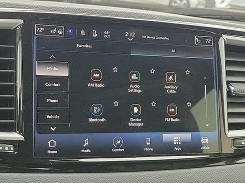 Used 2023 Chrysler Pacifica Touring-L FWD image 16