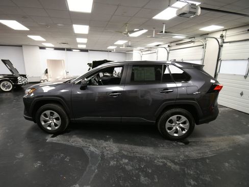 Certified 2023 Toyota RAV4 LE image 4