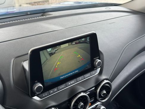 Used 2025 Nissan Sentra SV FWD image 23