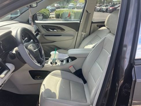 Used 2019 GMC Terrain Denali w/ Advanced Safety Package FWD image 6