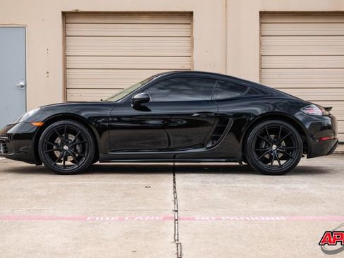 Used 2019 Porsche 718 Cayman image 37