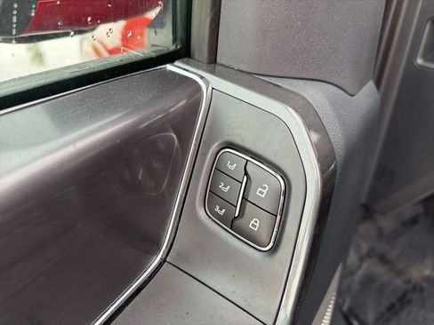 Used 2023 Ford F150 Lariat w/ Equipment Group 502A High AWD/4WD image 25