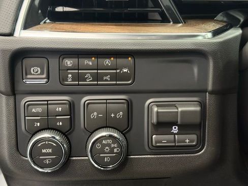 New 2026 Chevrolet Tahoe High Country image 37