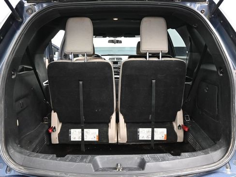 Used 2019 Ford Explorer 4WD w/ Class II Trailer Tow Package image 24