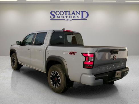 Used 2022 Nissan Frontier PRO-4X image 8