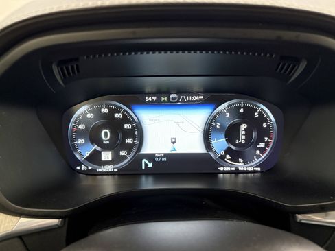 Used 2019 Volvo XC60 T6 Inscription image 37