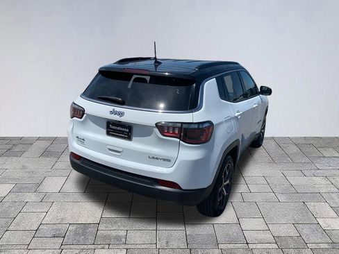 Used 2025 Jeep Compass Limited AWD/4WD image 7