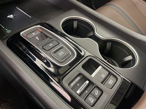 Certified 2023 Honda Pilot Elite image 31