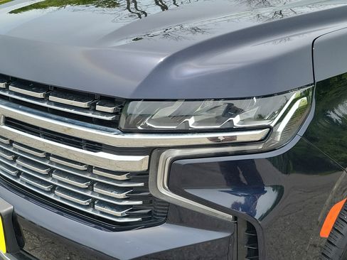 Used 2023 Chevrolet Tahoe Premier AWD/4WD image 9