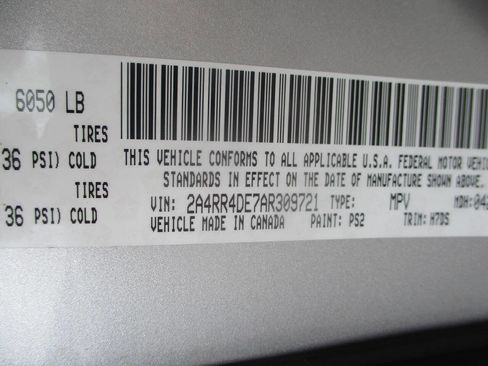 Used 2010 Chrysler Town & Country LX w/ PWR Convenience Group FWD image 14