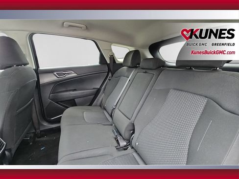 Used 2026 Kia Sportage LX FWD image 17