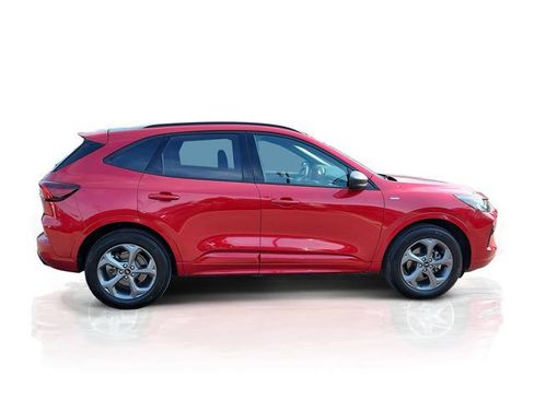 Certified 2024 Ford Escape ST-Line w/ Tech Pack #1 AWD/4WD image 8