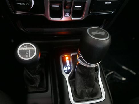 Used 2020 Jeep Wrangler Unlimited Sport AWD/4WD image 17
