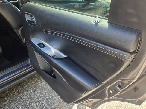 Used 2014 Dodge Journey SXT w/ Flexible Seating Group FWD image 29