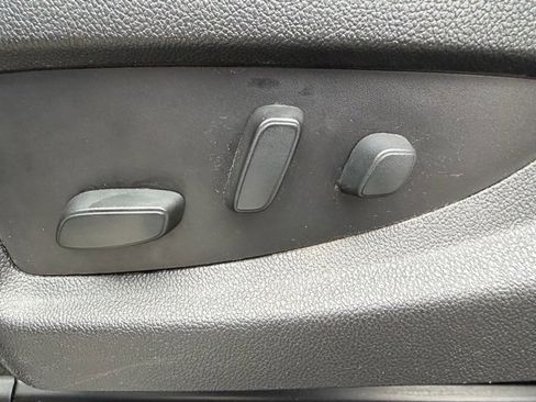 Used 2018 GMC Sierra 3500 Denali image 31