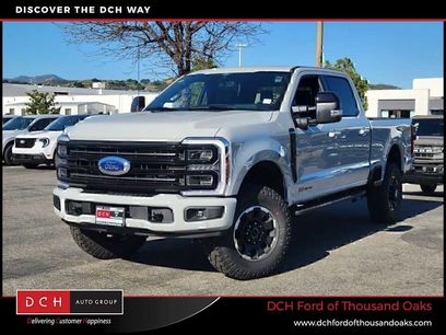 New 2026 Ford F350 Platinum w/ Tremor Off-Road Package